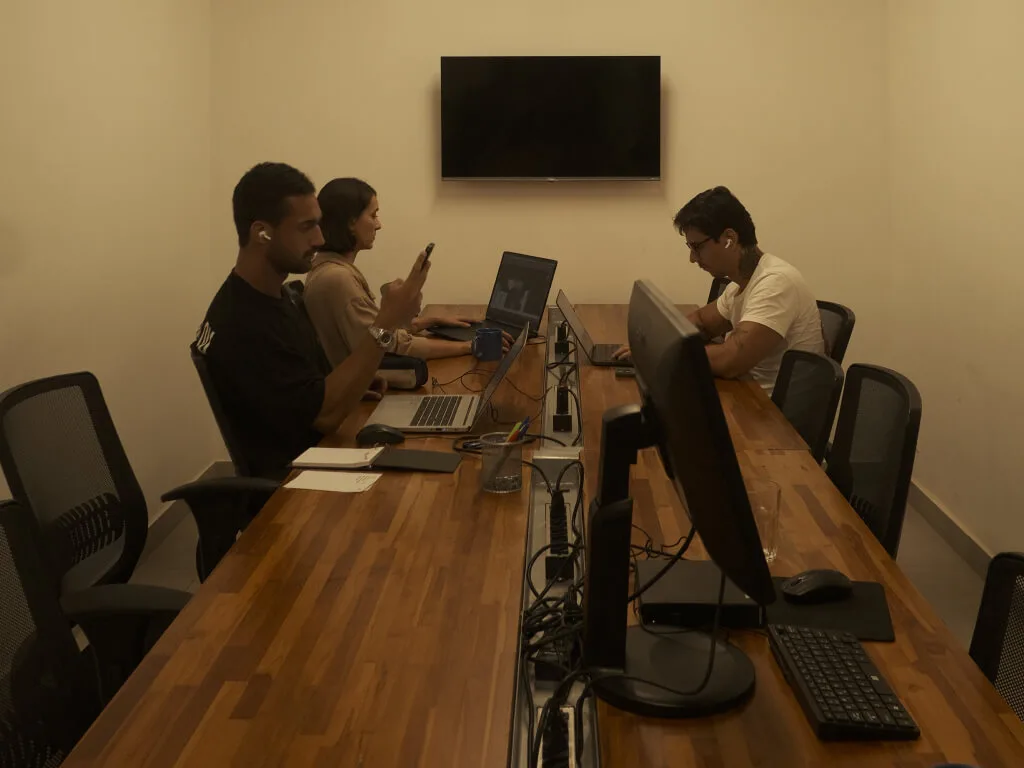 thumb-coworking-salas-de-reuniao-foto-popup-004-r2-0