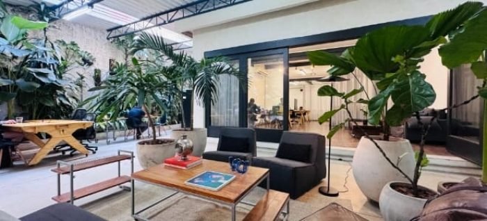 thumb-pagina-coworking-patio-verde-slide-01